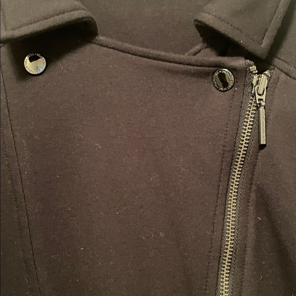 Ladies size 12 bomber jacket like new with pockets - Picture 3 of 6